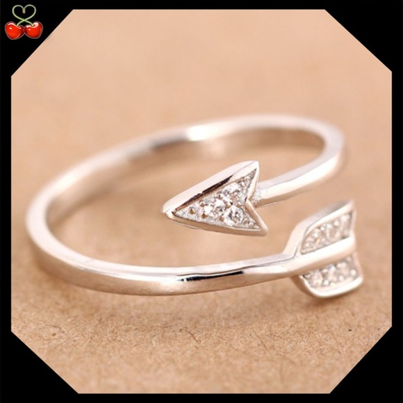 Mary's Cherries Boutique Jewelry - 🍒 CUPID Arrow Open Crystal Ring